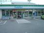 コンビニ　ファミリーマート四日市楠町東店（コンビニ）まで1000m
