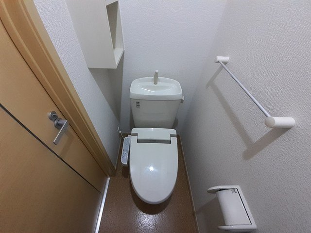 トイレ　ゆったりとした空間のトイレです