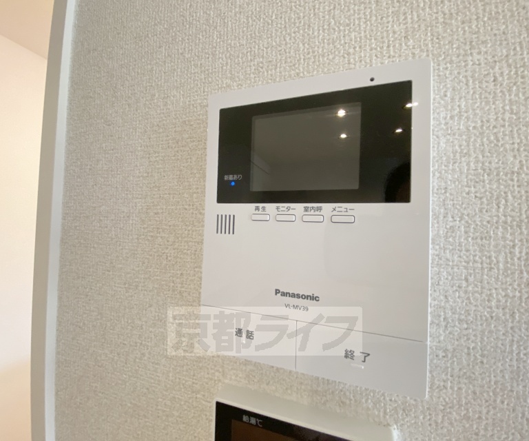 セキュリティ　モニターで来客確認できるので安心です。
