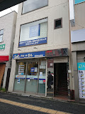 ドラックストア　クオール薬局王子店（ドラッグストア）まで414m