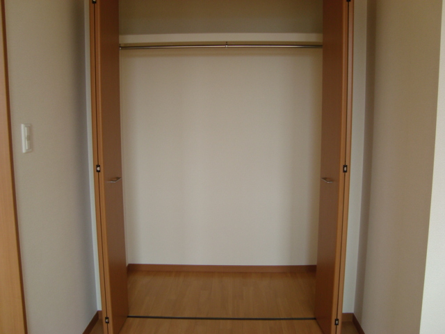 収納　クローゼット