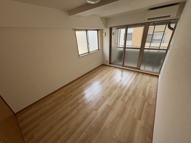 居室・リビング　使いやすい居間です