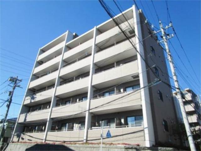 建物外観　高台なので１階でも安心です