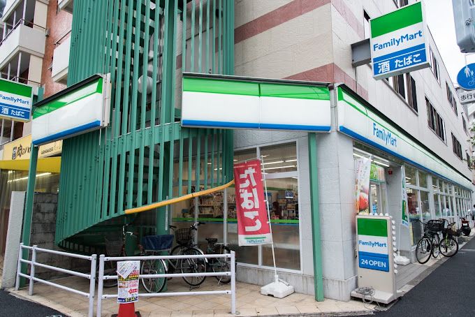 コンビニ　ファミリーマート 墨田太平三丁目店（コンビニ）まで163m