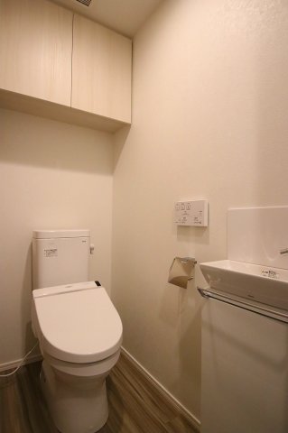 トイレ　トイレもきれいです
