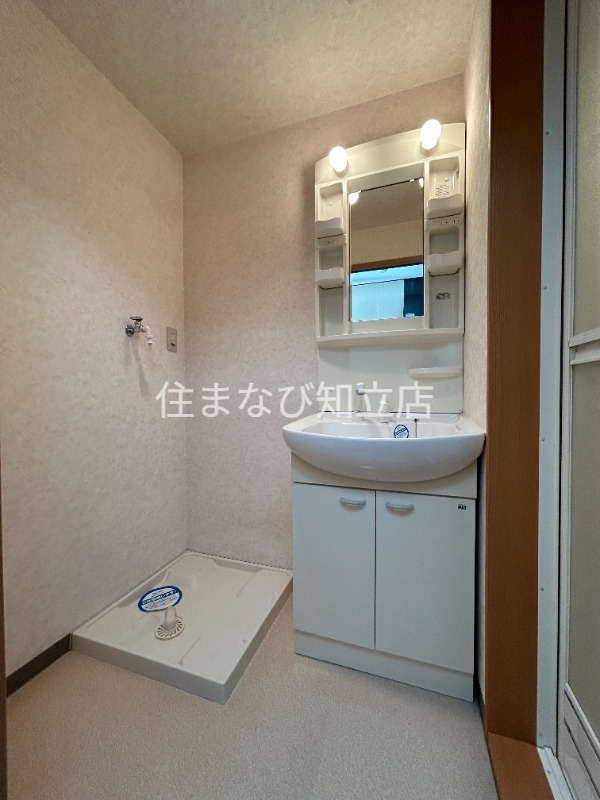 洗面設備　同型タイプ
