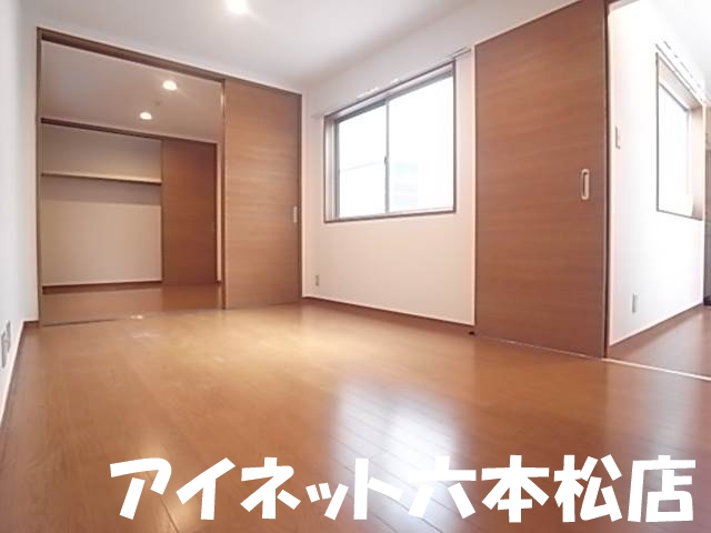 居室・リビング　広々としていいですね。