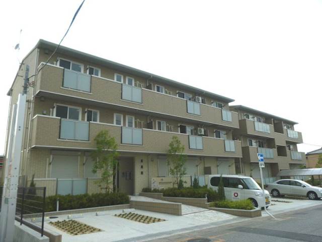 建物外観　★人気のＤ－ｒｏｏｍ！大きな納戸のある広々１ＬＤＫ★