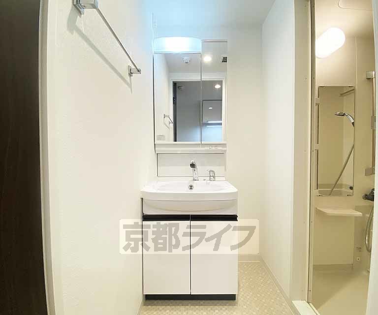 洗面設備　独立洗面台