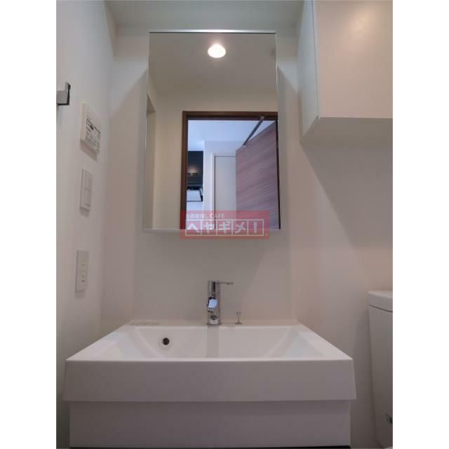 洗面設備　洗面／同建物参考写真