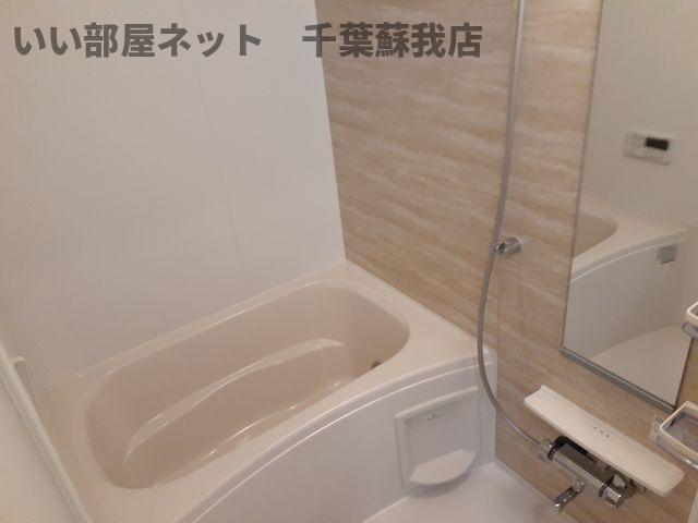 バス・シャワールーム　お風呂です