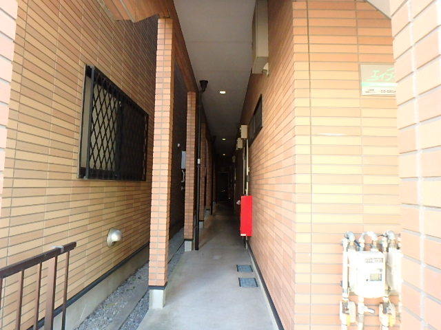 ロビー　廊下