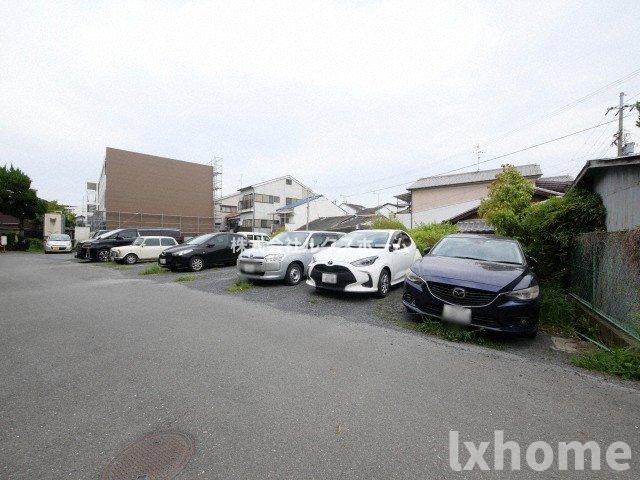 駐車場　駐車場完備です