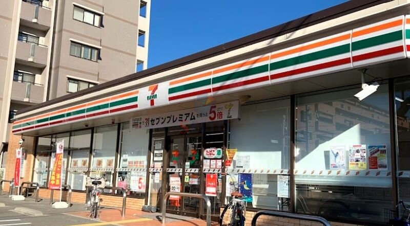 コンビニ　セブンイレブン西淀川税務署前店（コンビニ）まで115m
