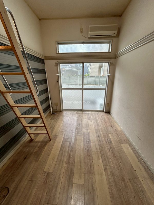 居室・リビング　※別部屋参考写真※