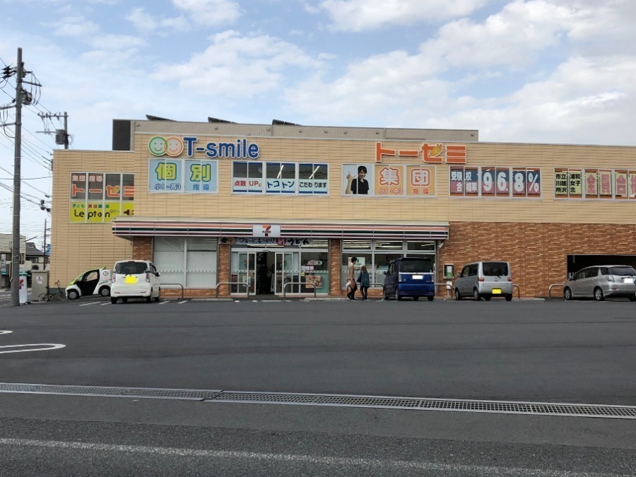 コンビニ　セブンイレブン川越新河岸店（コンビニ）まで750m