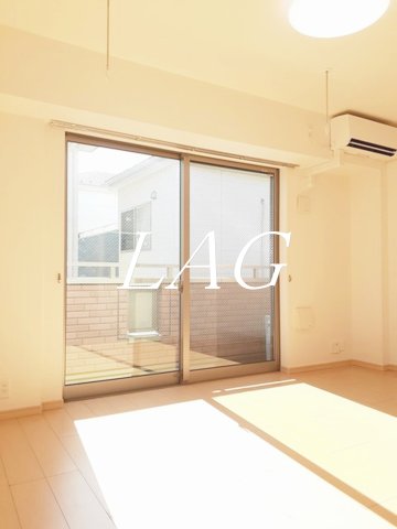 居室・リビング　洋室のお部屋です。