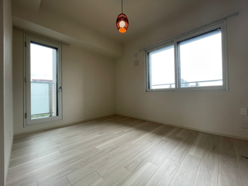 その他部屋・スペース　明るいお部屋は気持ちよく過ごせそうですね。