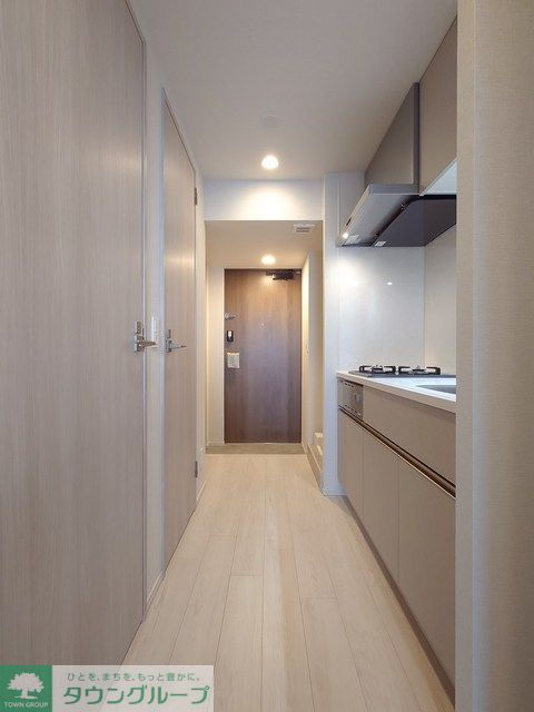 玄関　※写真は同タイプ住戸です。