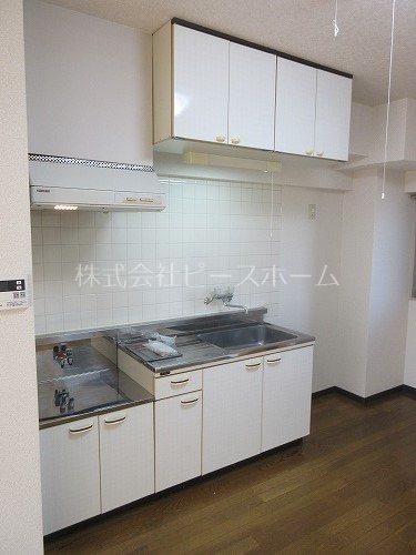 キッチン　※別号室参考写真