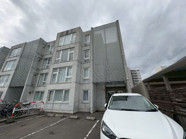 建物外観　札幌市東区北十五条東「アーブル環状通東」