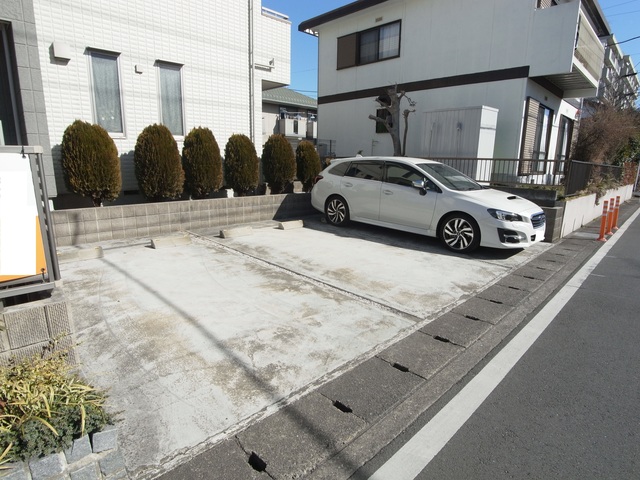 駐車場　駐車場　空き有