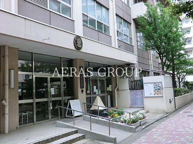 小学校　中央区立豊海小学校（小学校）まで877m