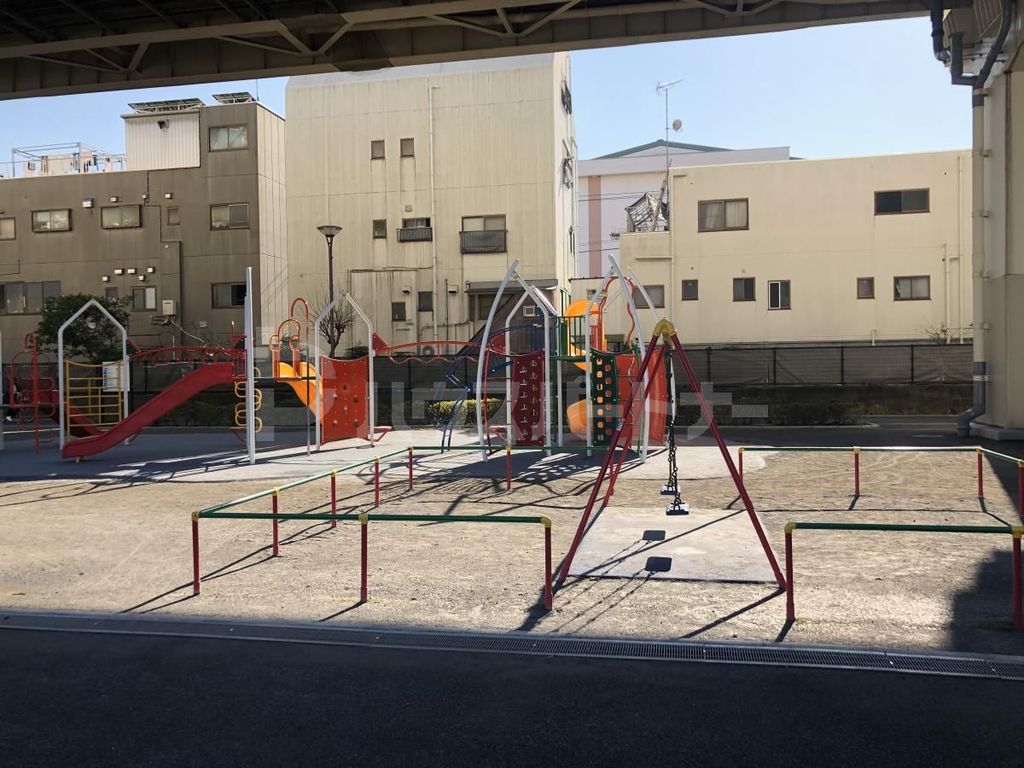 公園　竪川親水公園（公園）まで570m