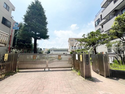 小学校　横浜市立三ッ沢小学校（小学校）まで2868m