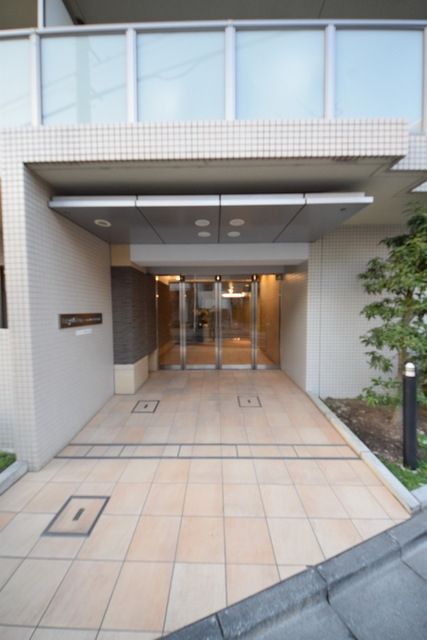 エントランス　☆お問い合わせはお早めに☆