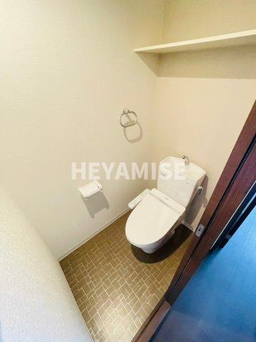 トイレ　※同間取りの別のお部屋の写真です※