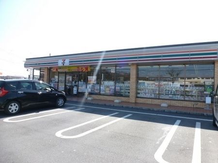 コンビニ　セブンイレブン 大泉古氷店（コンビニ）まで140m