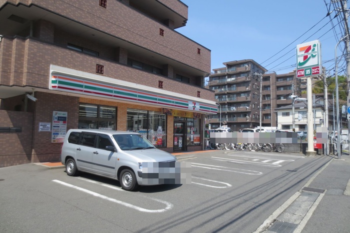コンビニ　セブンイレブン 横浜荏田町店（コンビニ）まで384m