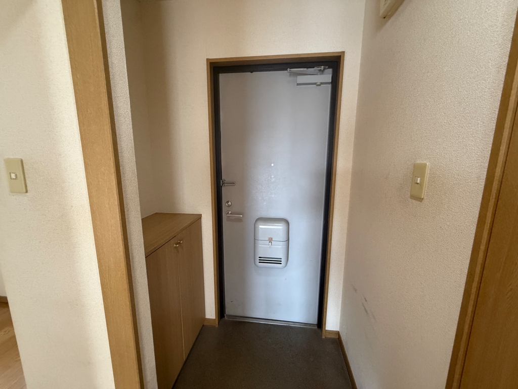 エルドラド甲東園の玄関写真