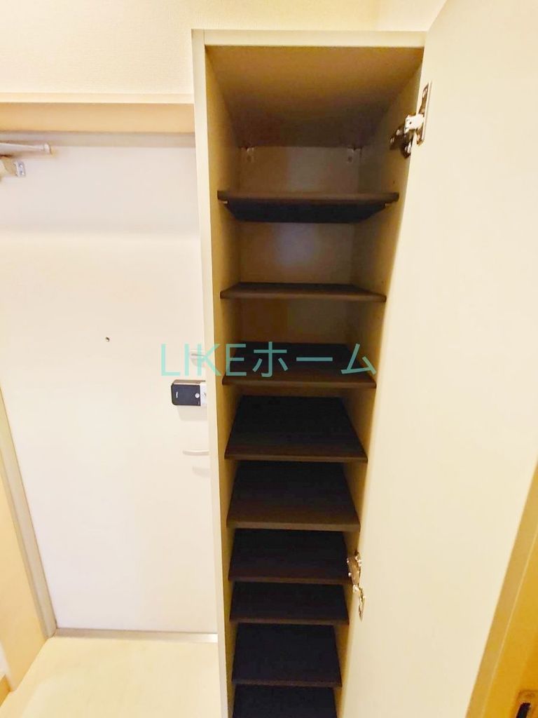 玄関　玄関