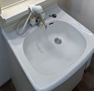 洗面設備　同仕様