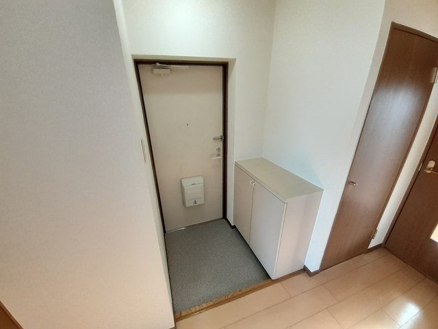 玄関　明るい玄関です