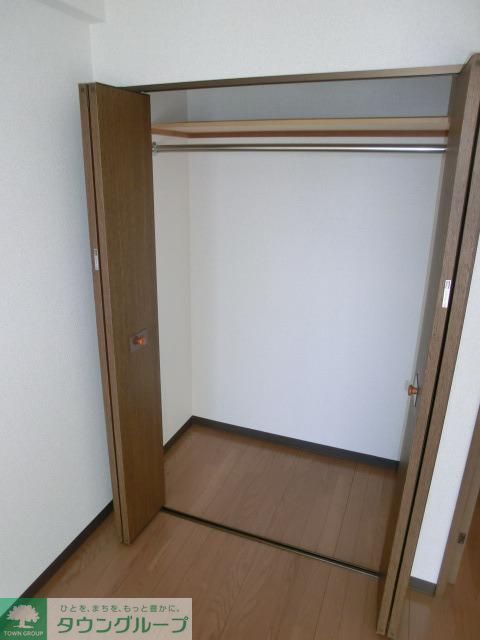収納　大きなクローゼット収納