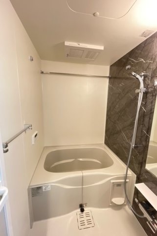 バス・シャワールーム　日々の暮らしに欠かせないお風呂です