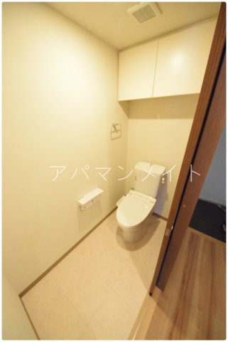 トイレ　ウォシュレット付き！