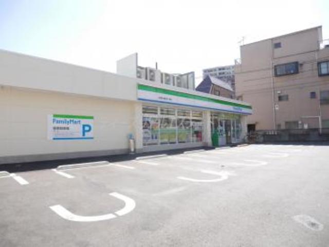 コンビニ　ファミリーマート三度屋大森東四丁目店（コンビニ）まで556m