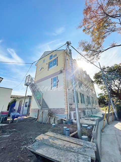 建物外観　お洒落な外観・家具家電付き