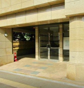 エントランス　★見学予約受付中★
