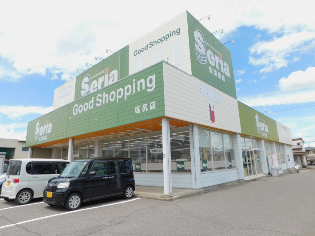 スーパー　セリア 塩尻店（スーパー）まで724m