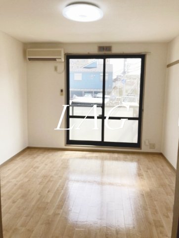居室・リビング　洋室のお部屋です。