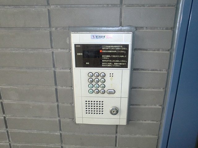 セキュリティ　オートロック完備