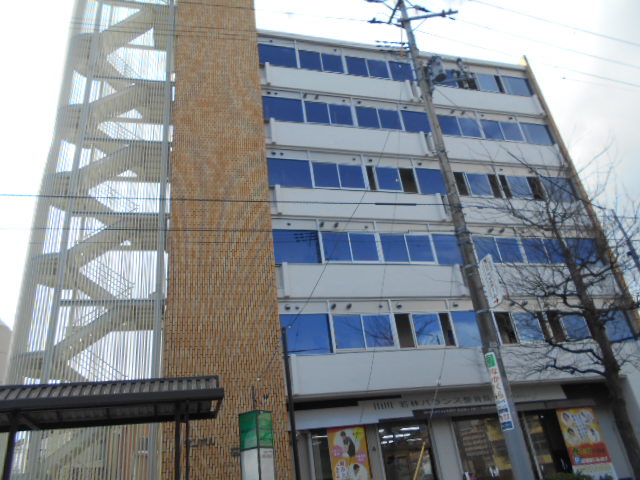仙台市地下鉄東西線 卸町駅 徒歩8分 築44年