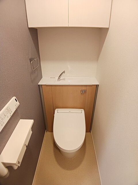 リルーム伏見のトイレ写真