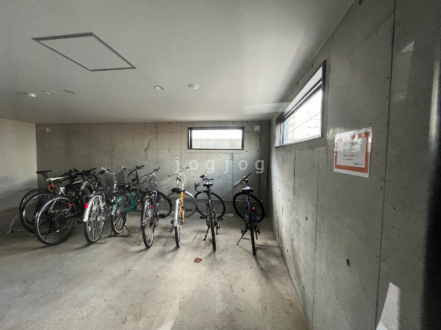 その他共有部分　屋内駐輪場