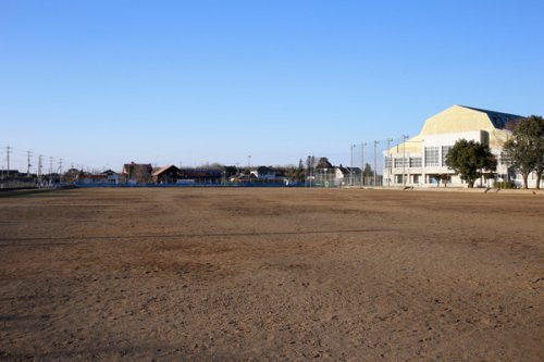 公園　関城運動場（公園）まで5574m